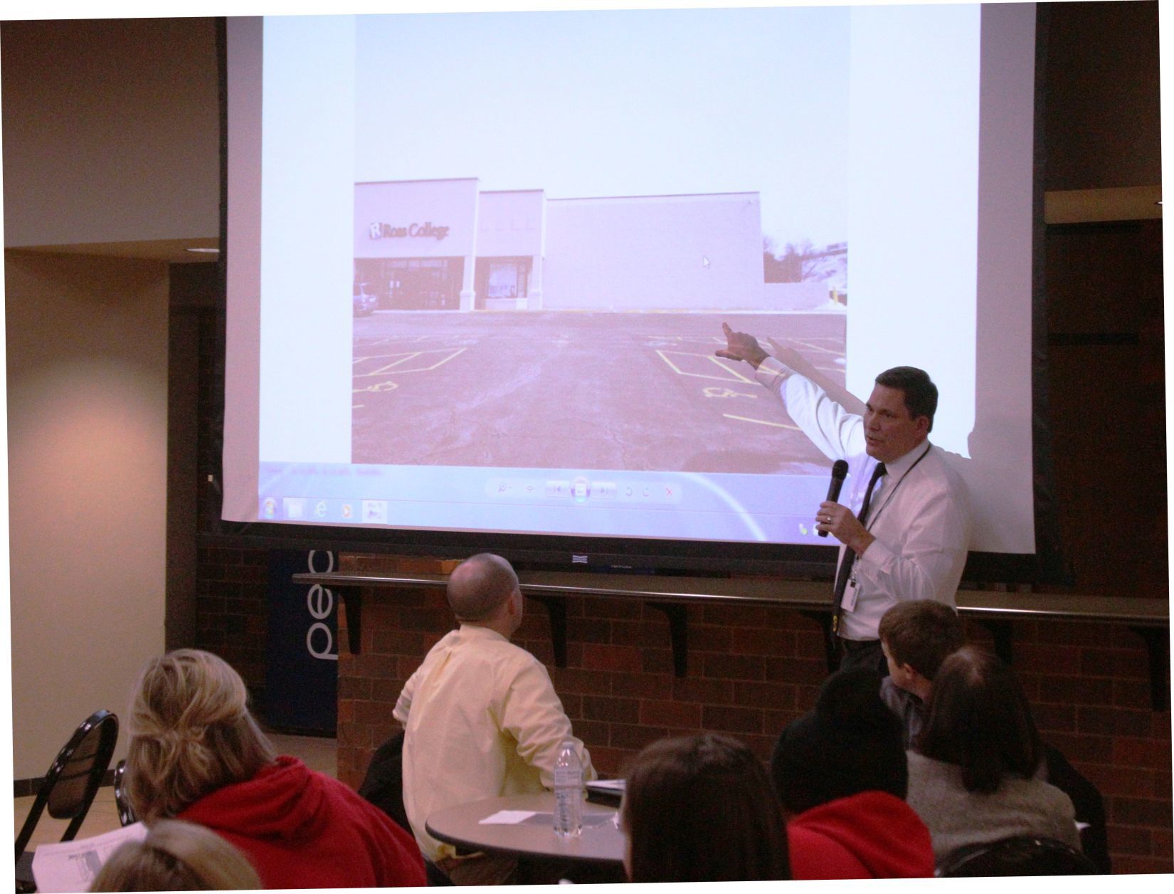 Bettendorf schools meeting 1